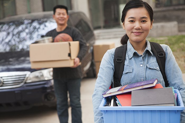 Moving Out of Your College House, Dorm, or Apartment