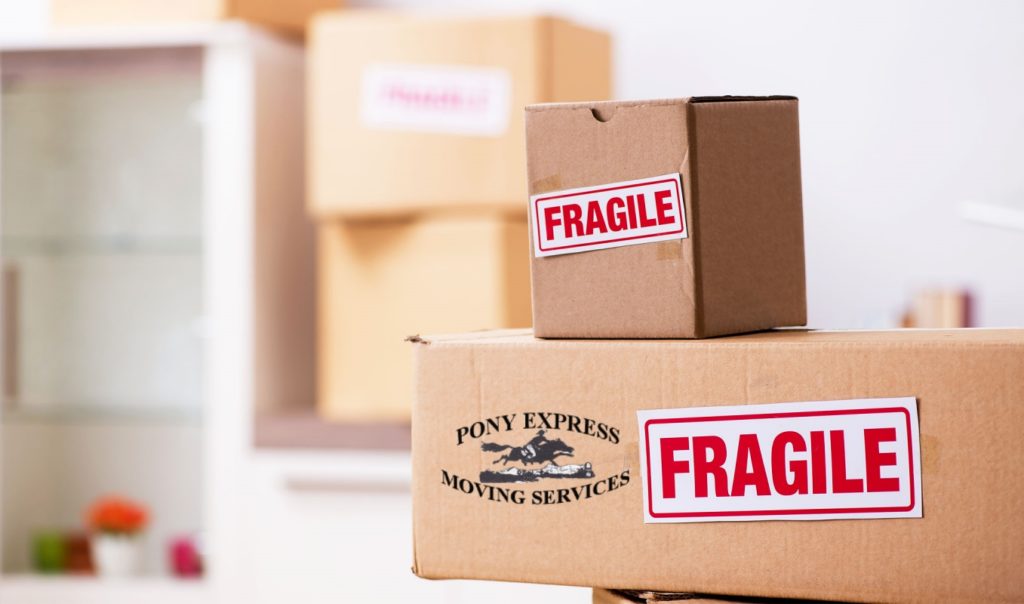 How to Pack Fragile Items For Moving