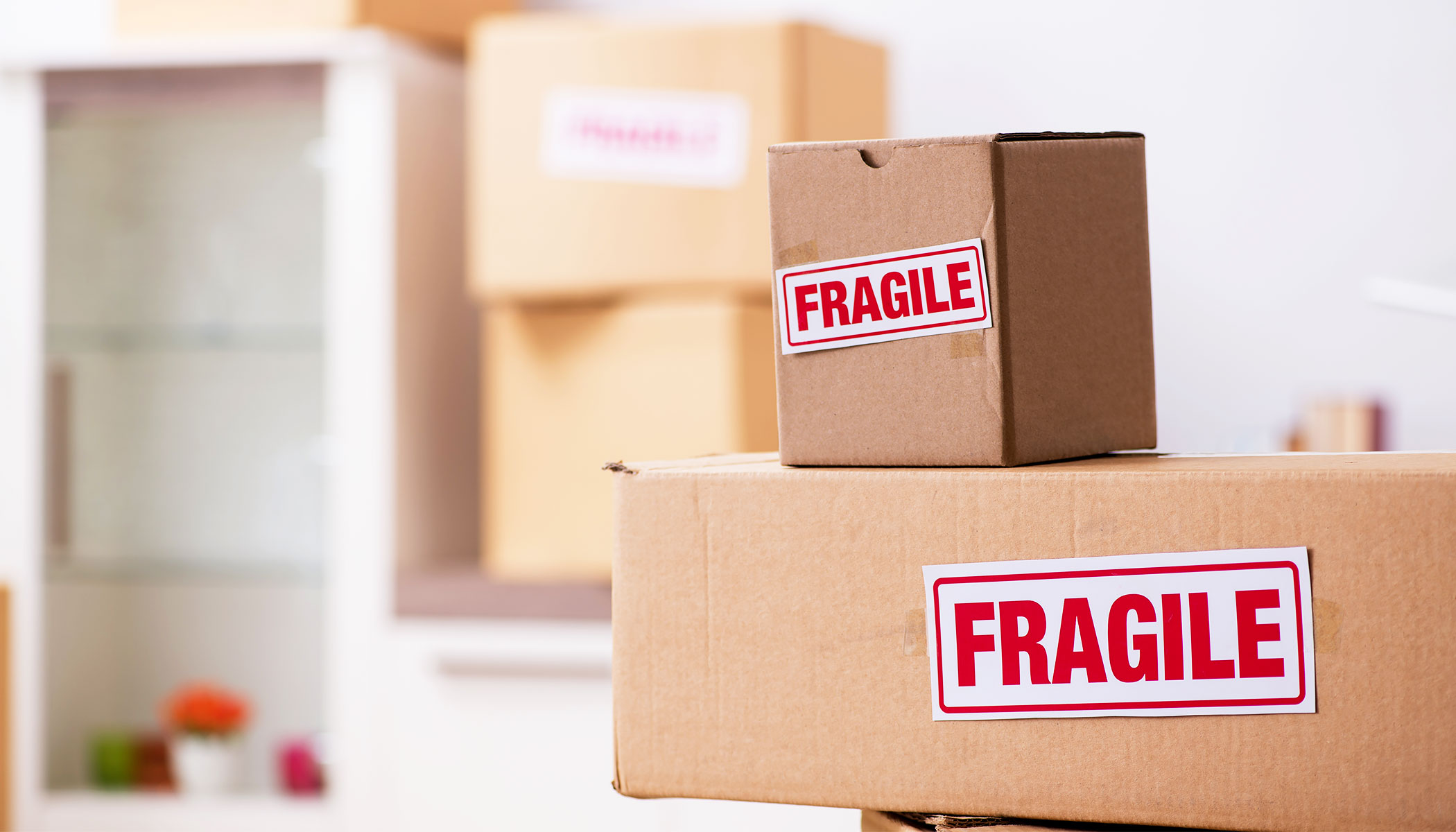 How to Pack Fragile Items When You Move